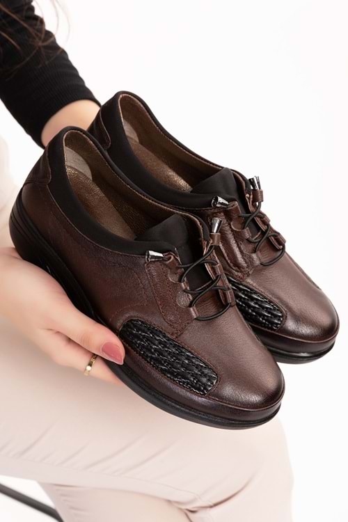 Gondol Hakiki Deri Kadın Kemik Çıkıntısına Özel Ayakkabı at.4204 - Kahverengi - 41