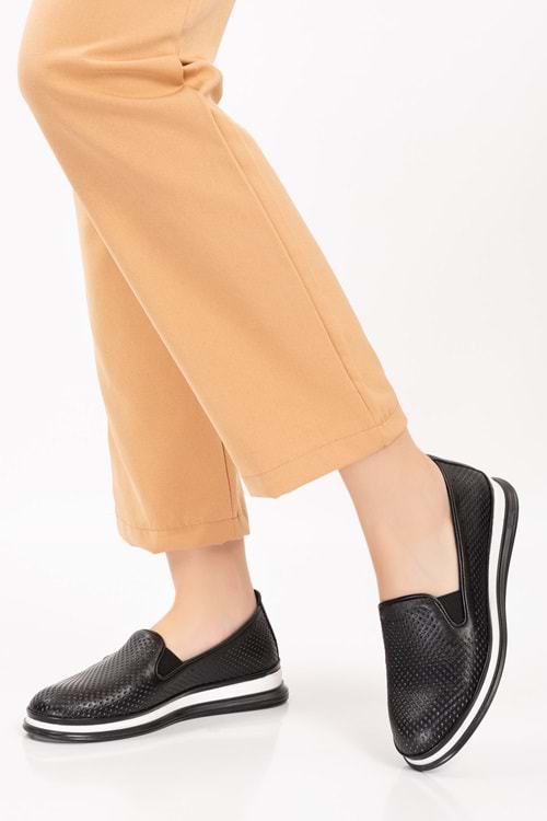 Gondol Hakiki Deri Günlük Rahat Yazlık Ayakkabı yt.112 - Siyah - 40