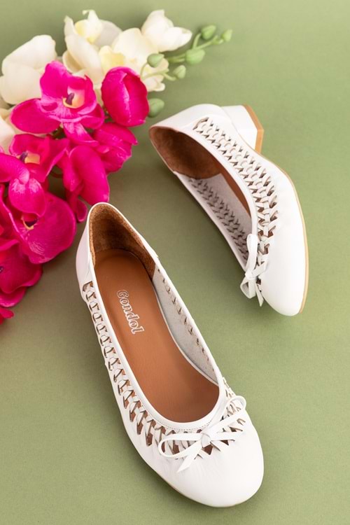 Gondol Kadın Hakiki Deri Günlük Kısa Topuklu Babet ss.2024 - Beyaz - 41