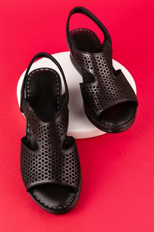 Gondol Kadın Hakiki Deri Dolgu Topuklu Lazer Kesim Sandalet iz.2502 - Siyah - 40