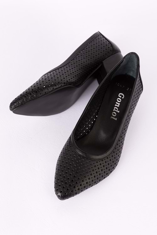 Gondol Hakiki Deri Yazlık Delikli Klasik Topuklu Ayakkabı şhn.1047 - Siyah - 35