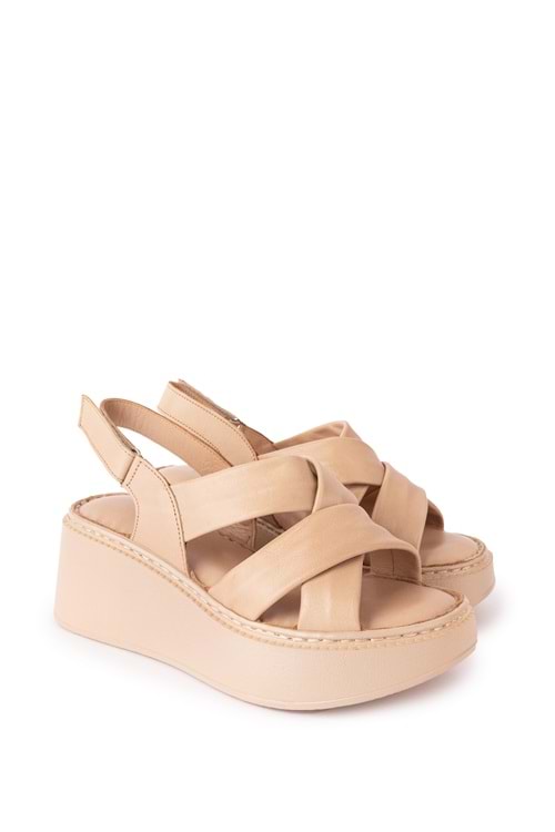 Gondol Kadın Hakiki Deri Çapraz Bantlı Şık Sandalet elnr.472 - Bej - 41