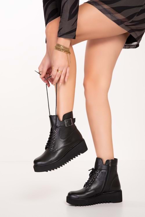 Gondol Kadın Hakiki Deri Dolgu Topuklu Hafif Bot ast.8525 - Siyah Cilt - 36