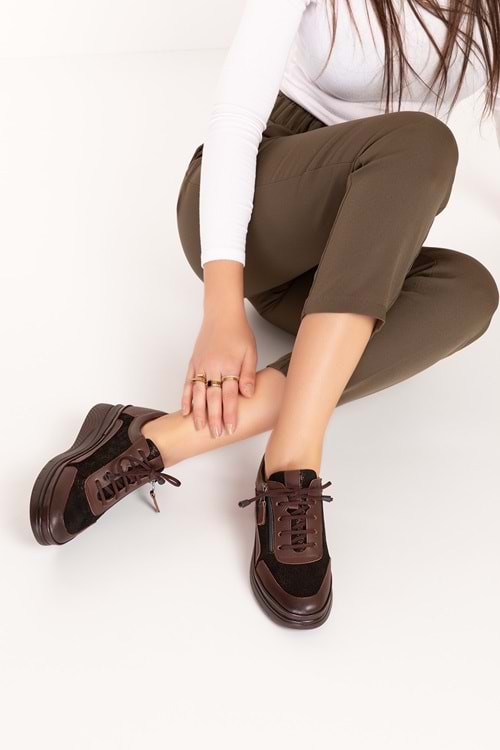 Gondol Hakiki Deri Anatomik Taban Rahat Fermuarlı Ayakkabı usl.2149 - Kahverengi - 36