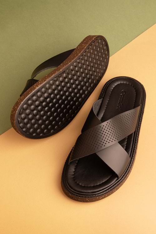 Gondol Erkek Hakiki Deri Çapraz Bant Klasik Terlik esm.24 - Siyah - 40