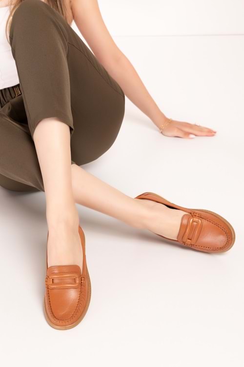 Gondol Kadın Hakiki Deri Günlük Rahat Klasik Ayakkabı hl.24105 - Taba - 39