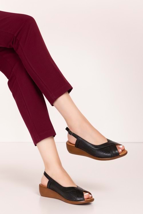 Gondol Hakiki Deri Dolgu Topuklu Rahat Anne Sandalet mlk.5812 - Siyah - 37