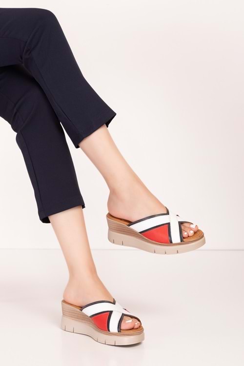 Gondol Hakiki Deri Dolgu Topuklu Günlük Terlik mlk.5804 - Tommy - 36