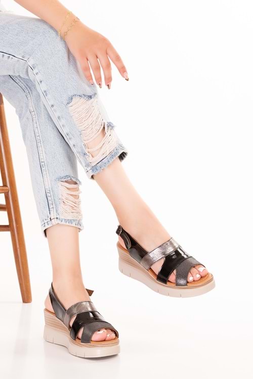 Gondol Hakiki Deri Renkli Kombin Dolgu Topuklu Sandalet mlk.5808 - Siyah Kombin - 38