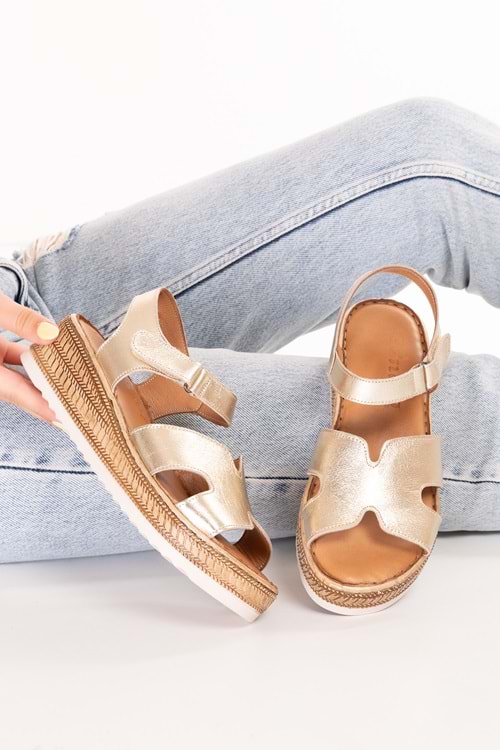 Gondol Hakiki Deri Anatomik Yumuşak Taban Rahat Sandalet irm.100 - Gold - 36