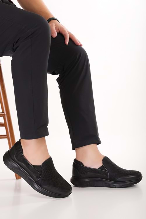 Gondol Erkek Hafif Rahat Taban Günlük Ayakkabı af.3680 - Siyah - 40