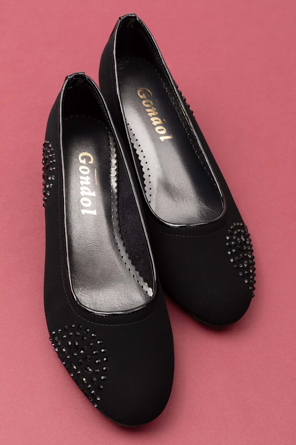 Gondol Taş Detaylı Ev Ayakkabısı Siyah Nubuk 39 dmr.154