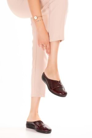 Gondol Hakiki Deri Ev Terliği Bordo Petek 37 özl.325