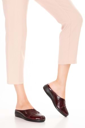 Gondol Hakiki Deri Ev Terliği Bordo Petek 37 özl.325