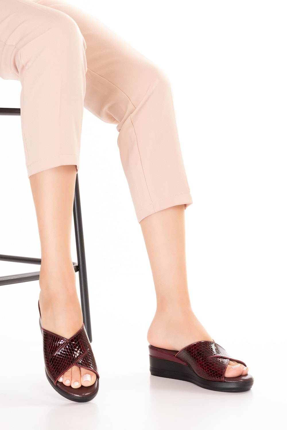 Gondol Hakiki Deri Ev Terliği özl.2763 - Bordo - 36