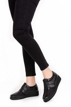 Gondol Hakiki Deri Kadın Kemik Çıkıntısına Özel Ayakkabı vdt.1670 - Siyah - 36