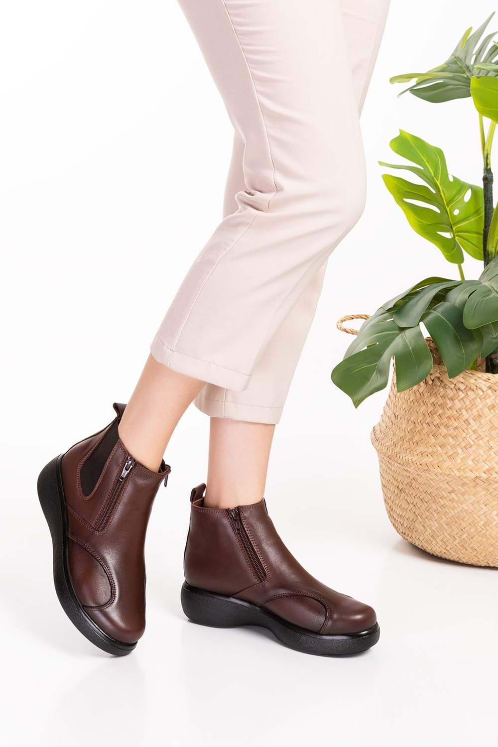 Gondol Hakiki Deri Anatomik Taban Kemik Çıkıntısına Özel Bot elnr.5107 - Kahverengi - 35