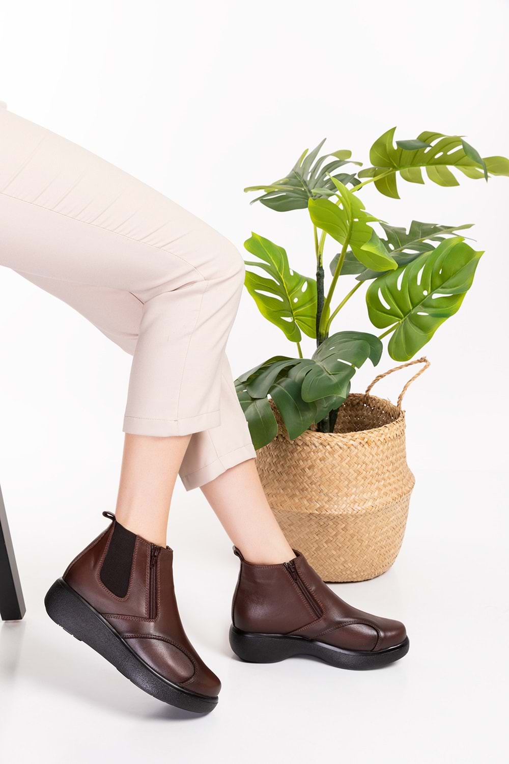 Gondol Hakiki Deri Anatomik Taban Kemik Çıkıntısına Özel Bot elnr.5107 - Kahverengi - 35