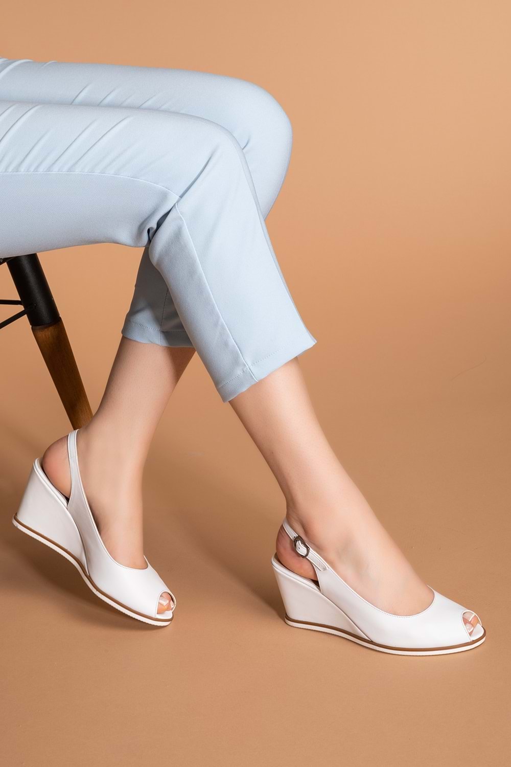 Gondol Kadın Hakiki Deri Dolgu Topuk Ayakkabı şhn.0109 - Beyaz - 36