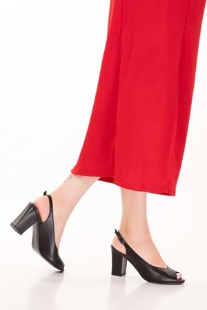 Gondol Kadın Hakiki Deri Klasik Topuklu Ayakkabı şhn.0091 - Siyah Cilt - 40