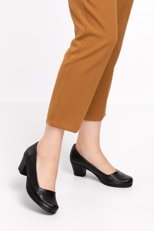 Gondol Kadın Hakiki Deri Klasik Topuklu Ayakkabı vdt.8080 - Siyah - 39