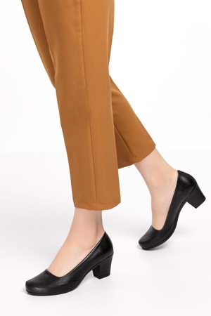 Gondol Kadın Hakiki Deri Klasik Topuklu Ayakkabı vdt.8080 - Siyah - 39