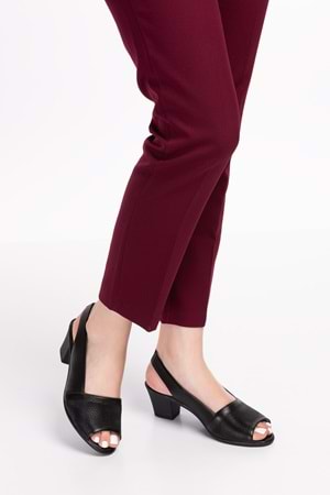 Gondol Kadın Hakiki Deri Klasik Topuklu Ayakkabı vdt.262 - Siyah - 34