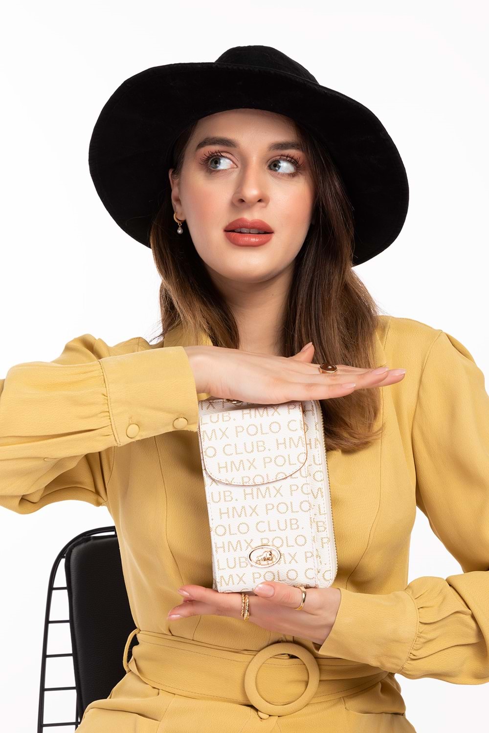 Gondol Hmx Uzun Lüks El Cüzdanı Ve Zincirli Çanta hmx.360 - Bej