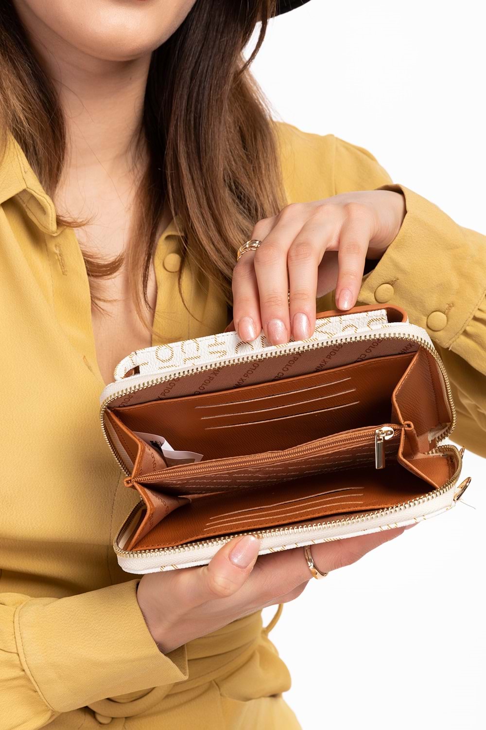 Gondol Hmx Uzun Lüks El Cüzdanı Ve Zincirli Çanta hmx.360 - Bej