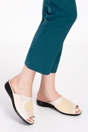 Gondol Hakiki Deri Kemik Çıkıntısına Özel Rahat Terlik özl.555 - Bej - 36