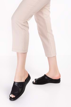 Gondol Hakiki Deri Kemik Çıkıntısına Özel Rahat Terlik özl.555 - Siyah - 38