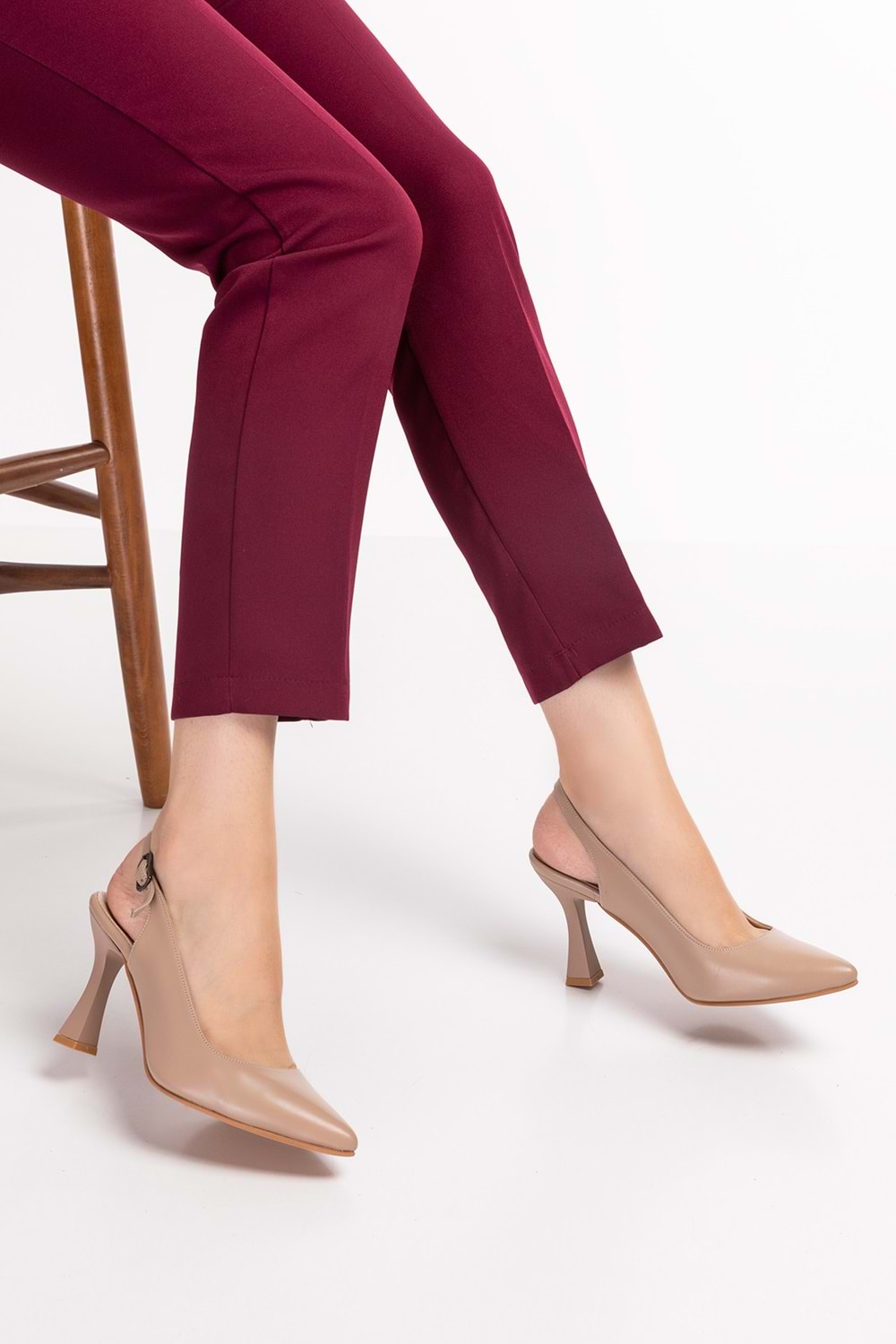 Gondol Kadın Hakiki Deri Stiletto Ayakkabı şhn.824 - Vizon - 40