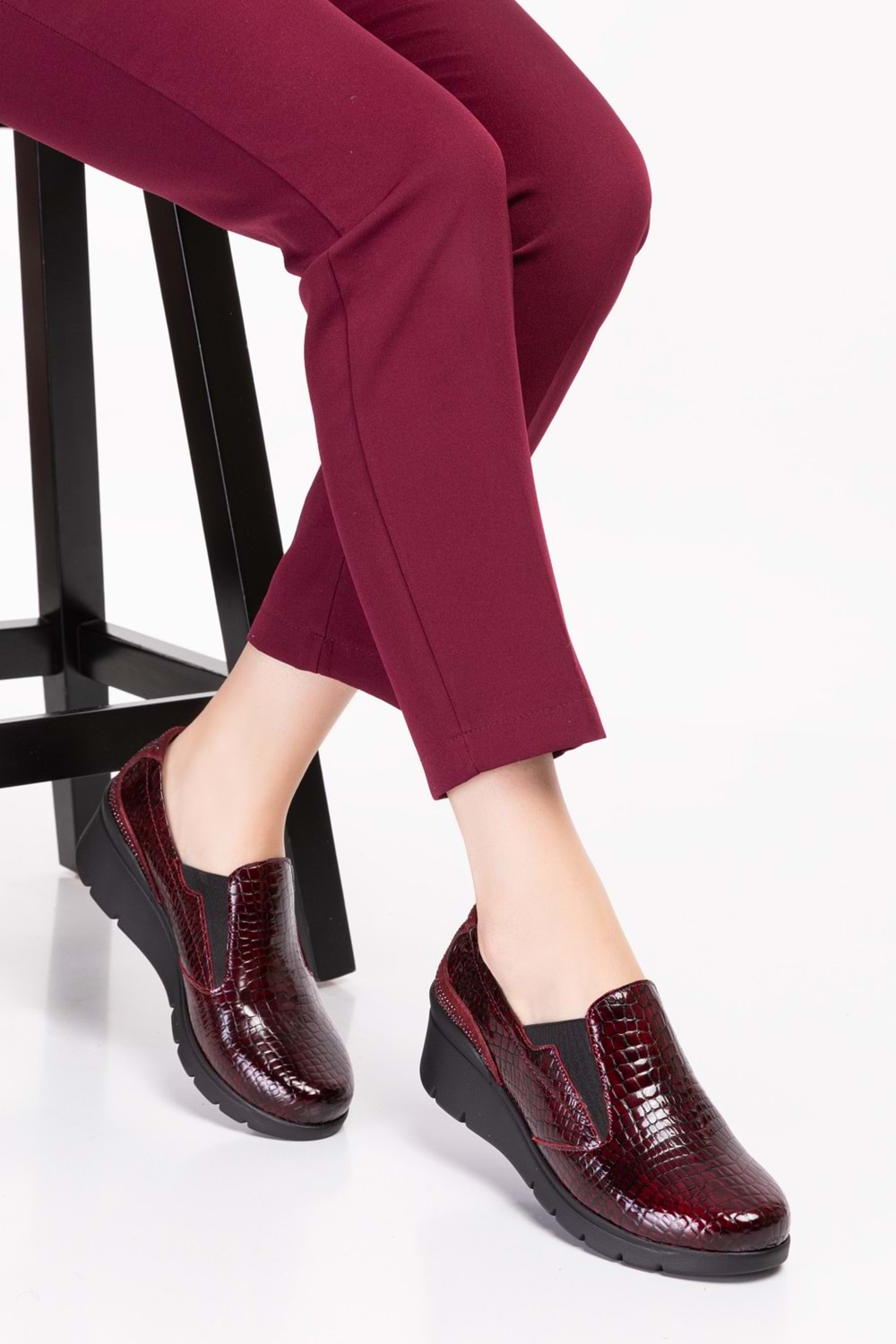 Gondol Hakiki Deri Anatomik Taban Rahat Ayakkabı esfa.4052 - Bordo Croco - 35