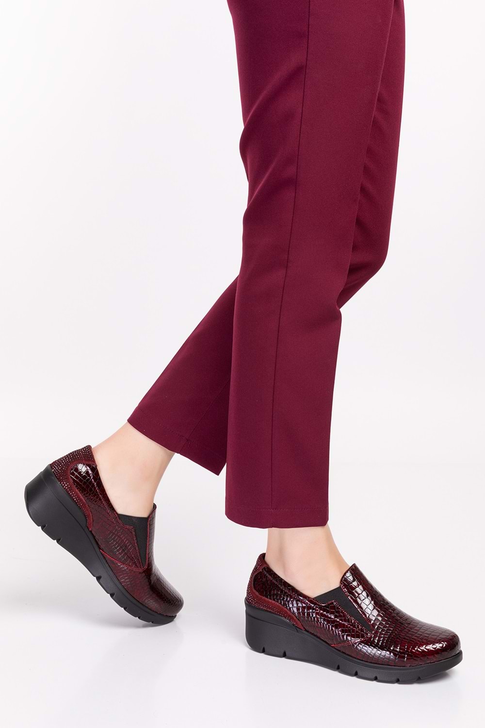 Gondol Hakiki Deri Anatomik Taban Rahat Ayakkabı esfa.4052 - Bordo Croco - 35