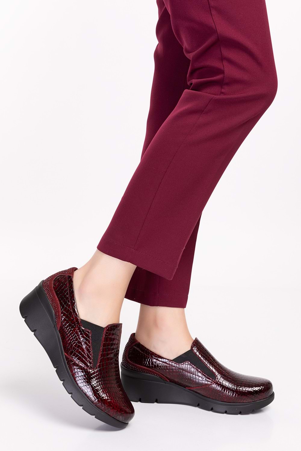 Gondol Hakiki Deri Anatomik Taban Rahat Ayakkabı esfa.4052 - Bordo Croco - 35