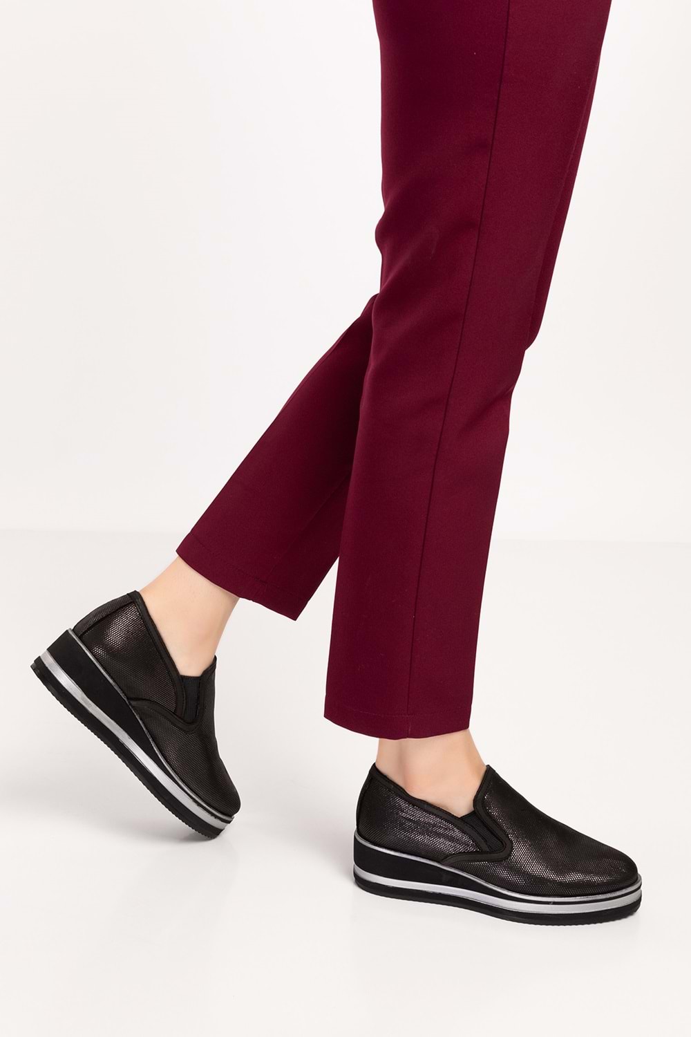 Gondol Kadın Hakiki Deri Anatomik Taban Günlük Ayakkabı ell.6294 - Siyah - 38