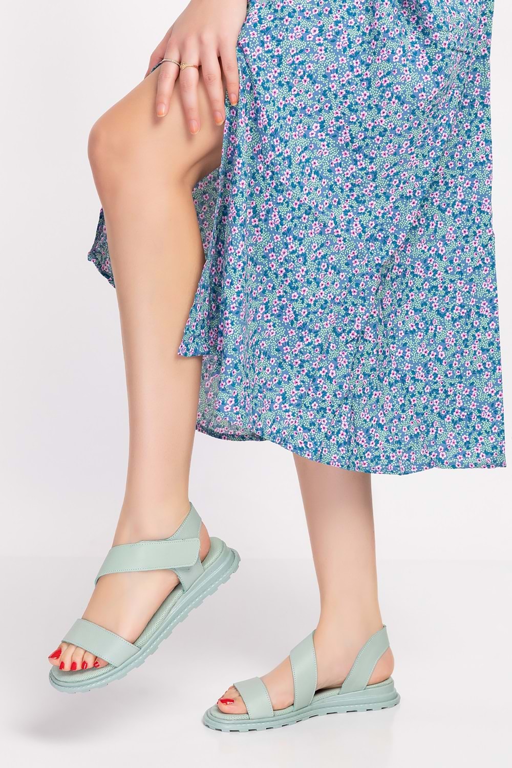 Gondol Hakiki Deri Cırtlı Günlük Spor Sandalet mdr.30 - Mint - 37