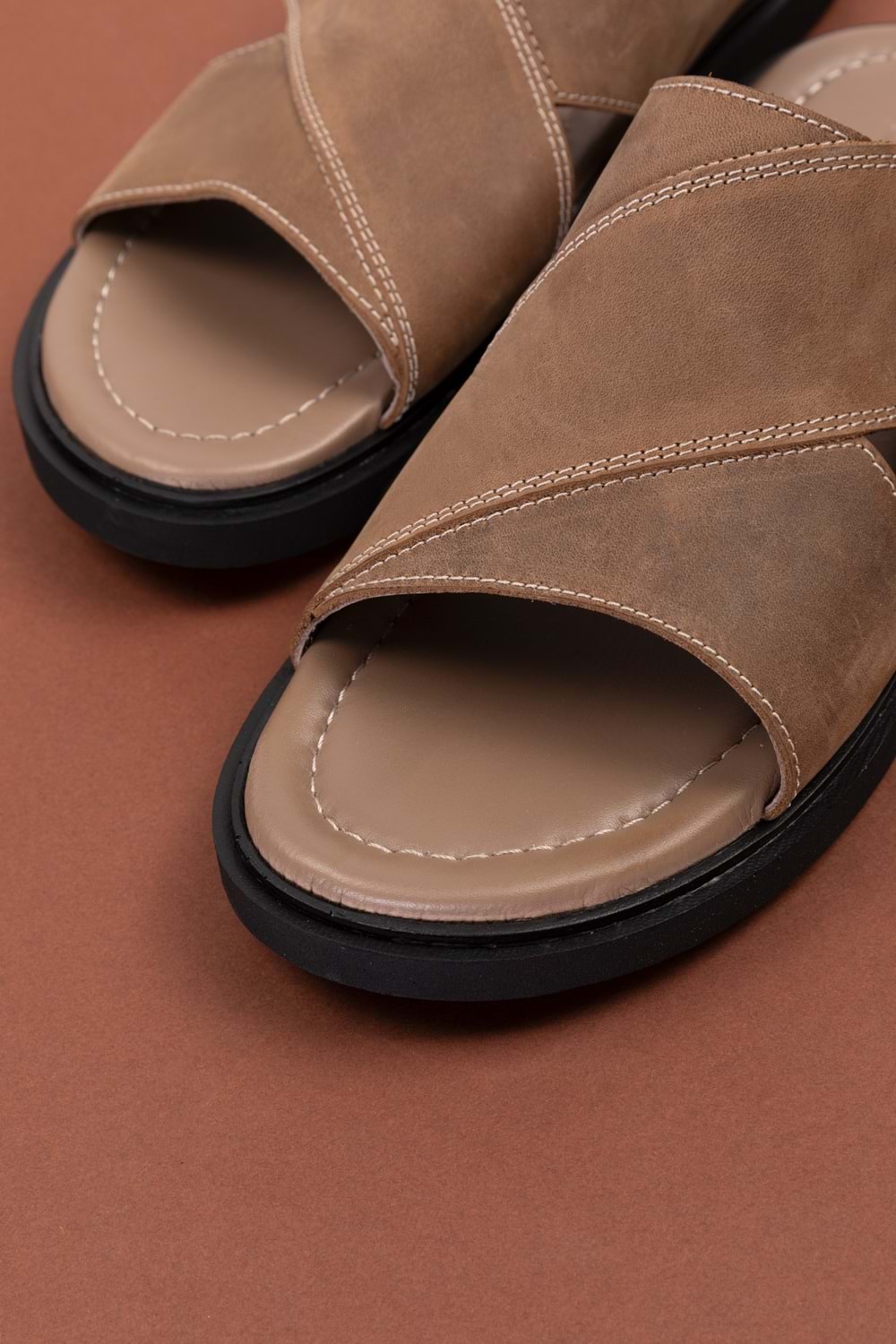 Gondol Erkek Hakiki Deri Çapraz Bant Terlik esm.303 - Kum - 41