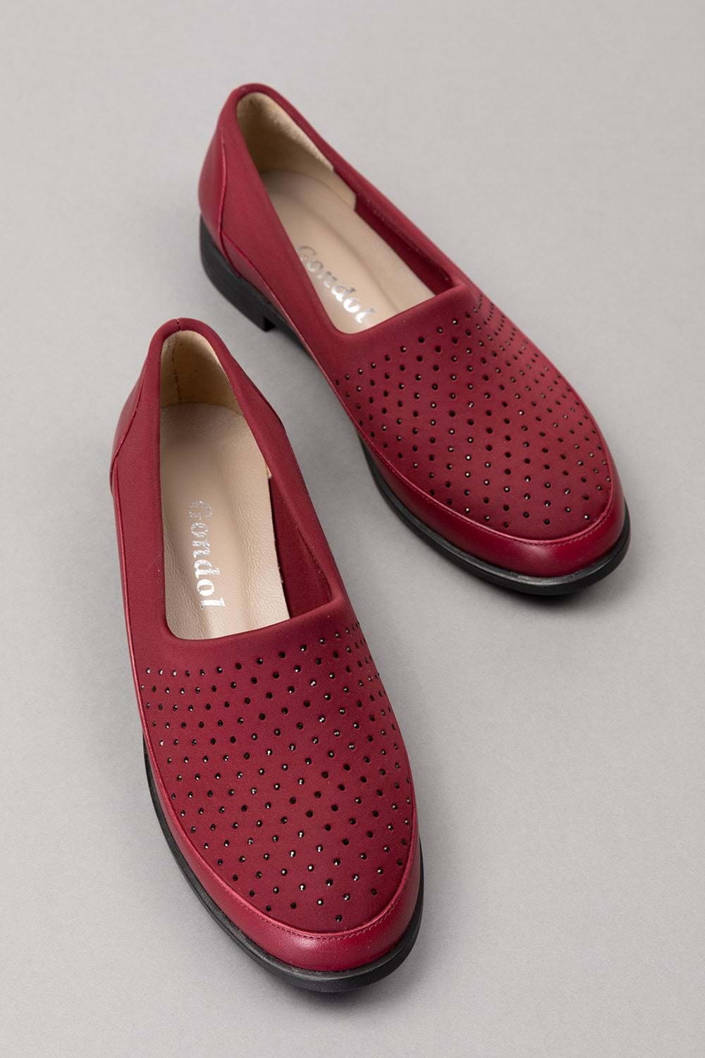 Gondol Hakiki Deri Üzeri Strecli Taş Detaylı Günlük Ayakkabı vdt.194 - Bordo - 41