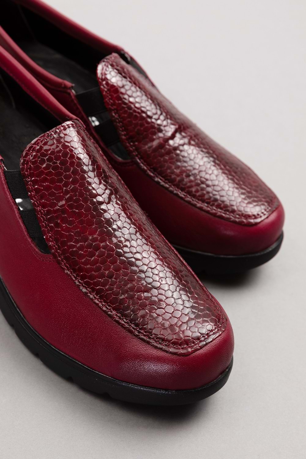 Gondol Hakiki Deri Dolgu Taban Rahat Günlük Ayakkabı esfa.4002 - Bordo Croco - 40