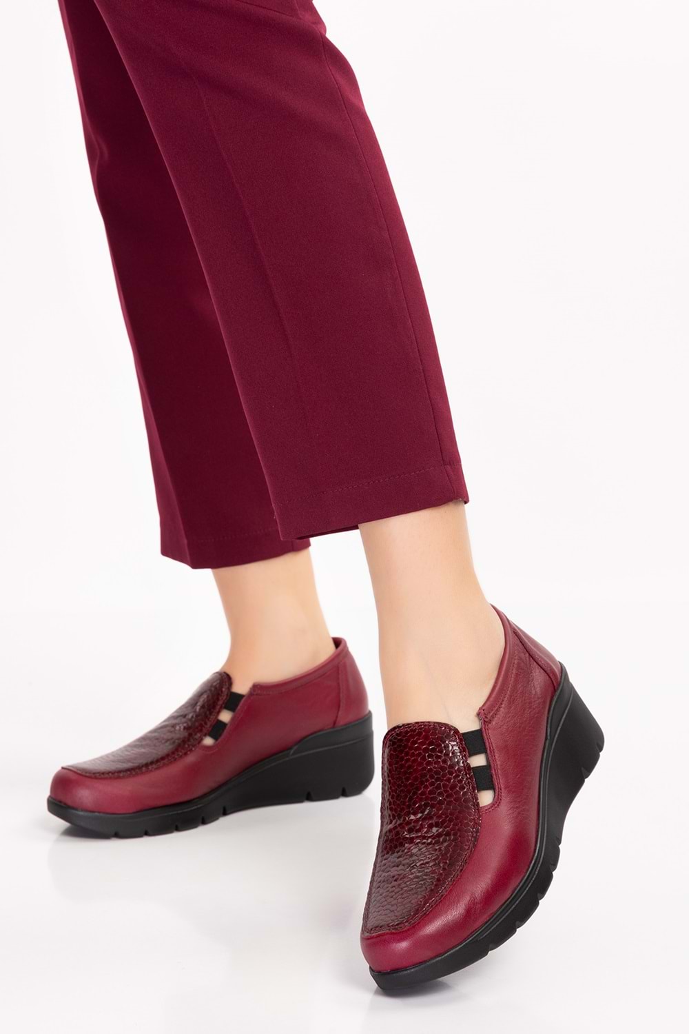 Gondol Hakiki Deri Dolgu Taban Rahat Günlük Ayakkabı esfa.4002 - Bordo Croco - 40
