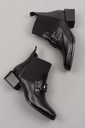 Gondol Kadın Hakiki Deri Tokalı Şık Bot Ast.53 - Siyah - 39