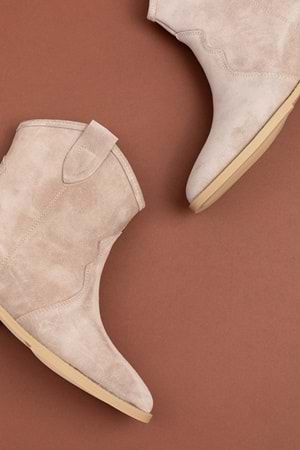 Gondol Kadın Hakiki Deri Gizli Topuklu Western Çekme Bot RG.88240 - Bej Süet - 39