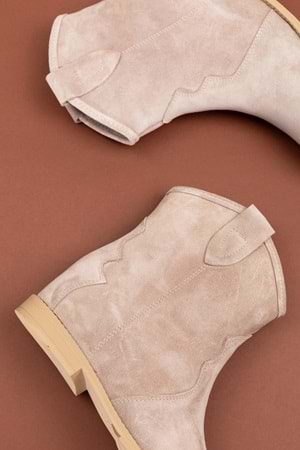 Gondol Kadın Hakiki Deri Gizli Topuklu Western Çekme Bot RG.88240 - Bej Süet - 39