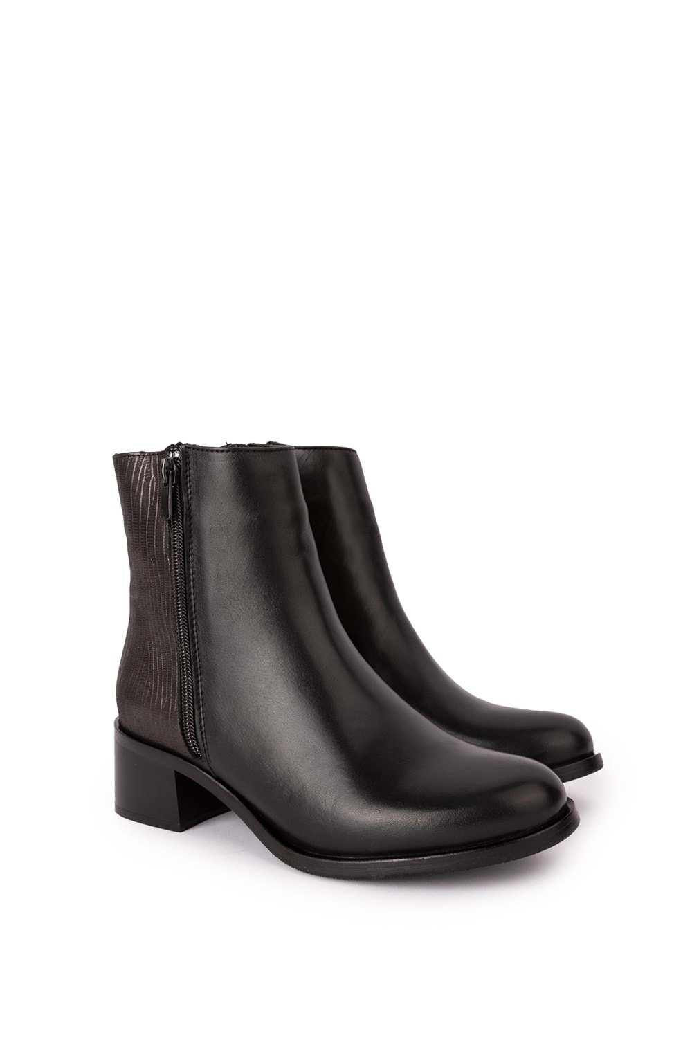 Gondol Kadın Hakiki Deri Kısa Topuklu Şık Bot ell.6880 - Siyah - 34