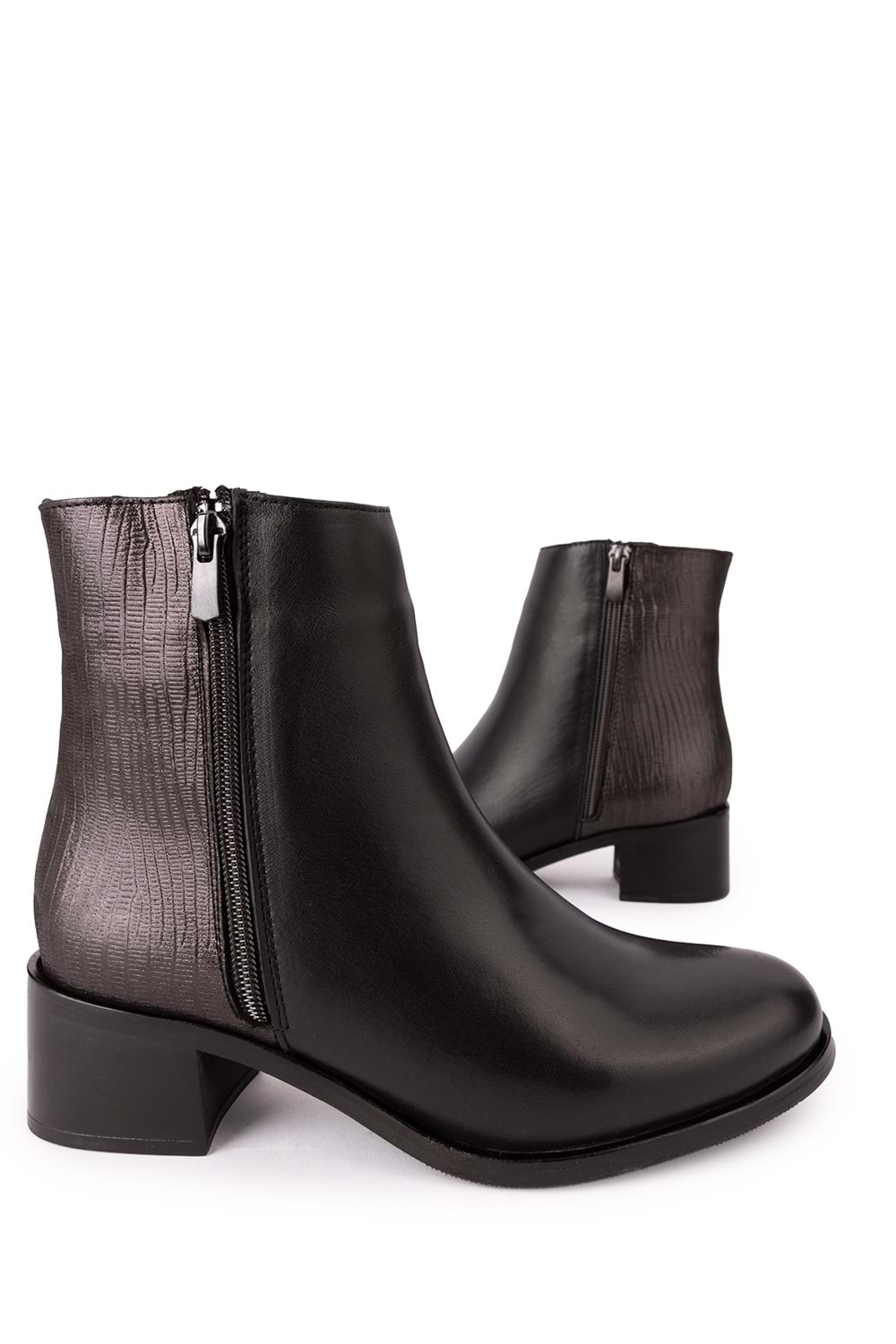 Gondol Kadın Hakiki Deri Kısa Topuklu Şık Bot ell.6880 - Siyah - 34