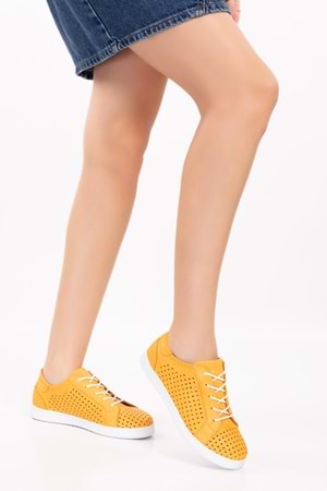 Gondol Kadın Hakiki Deri Günlük Rahat Ayakkabı gnd.108 - Sarı - 36