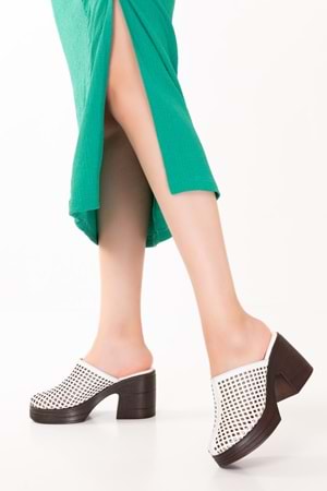 Gondol Kadın Hakiki Deri Platform Topuklu Lazerli Şık Terlik msa.90 - Beyaz - 38