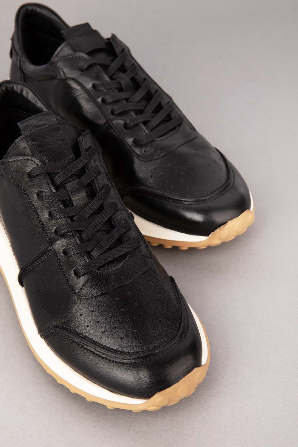 Gondol Kadın Içi Dışı Hakiki Deri Günlük Rahat Ayakkabı tnl.6061 - Siyah Cilt - 36