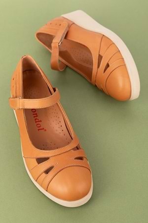 Gondol Hakiki Deri Anatomik Taban Cırtlı Rahat Ayakkabı mlk.5470 - Taba - 36